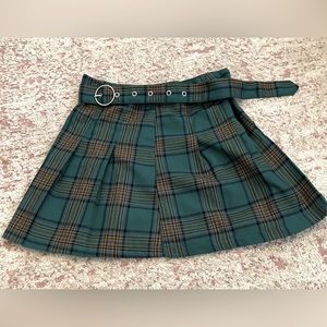 Almost famous mini skirt